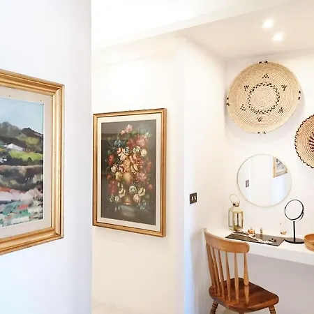 Apartman Art Gallery With Terrace